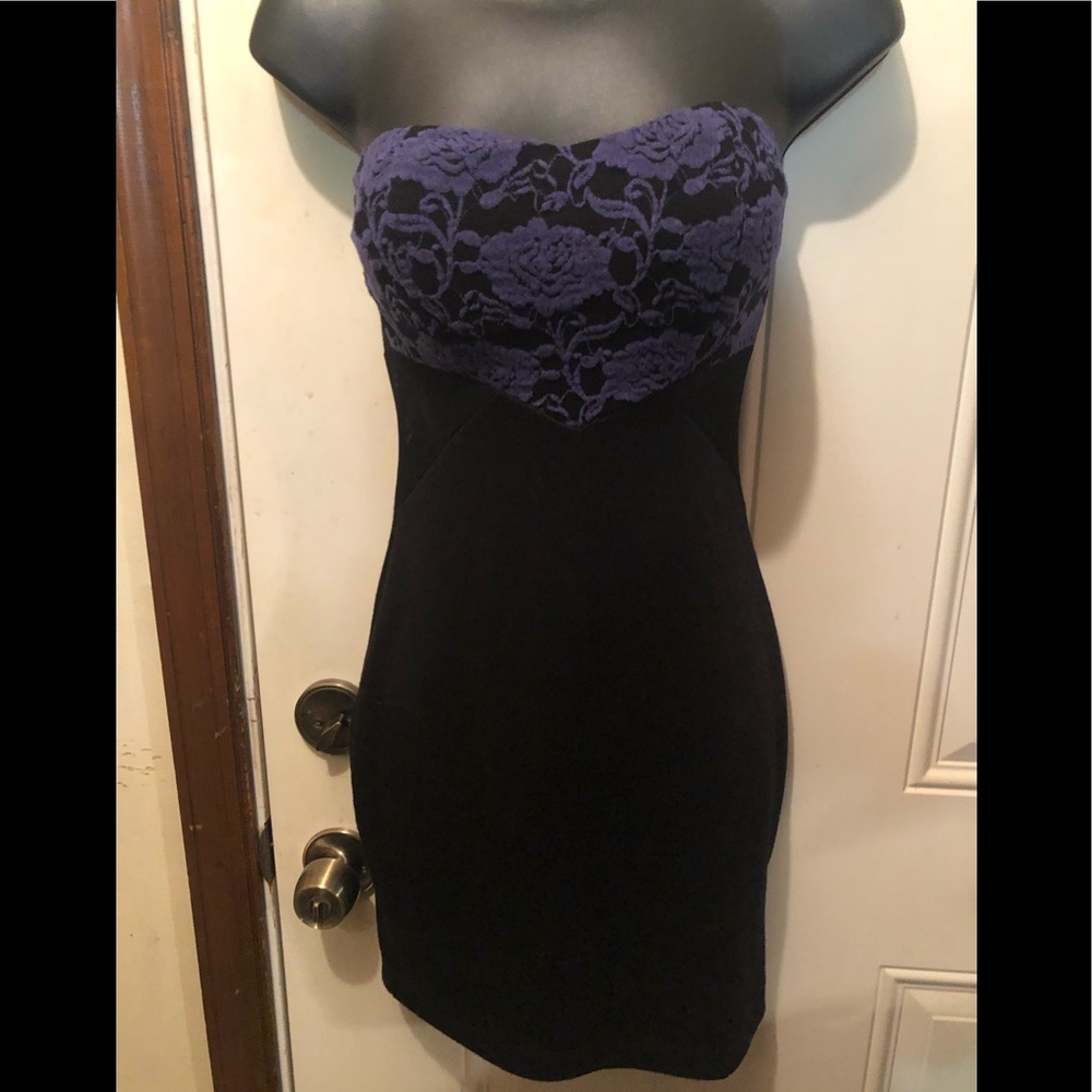 Mystic Strapless Dress